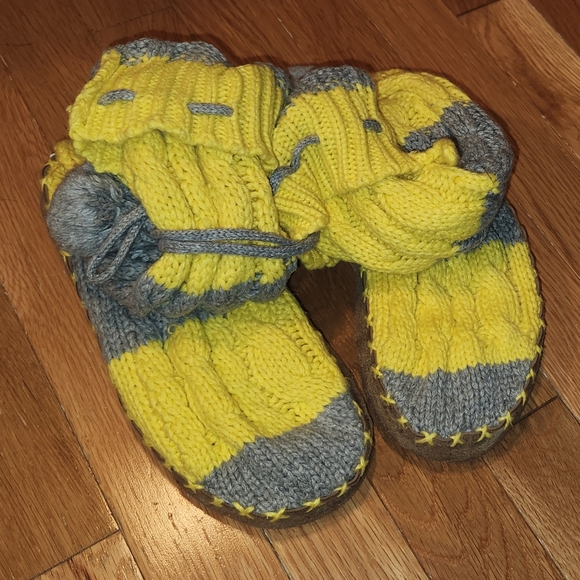 VINTAGE VICTORIA'S SECRET PINK SIZE MEDIUM 7/8 HOUSE SLIPPER BOOTS BOOTIES NICE - Picture 5 of 13